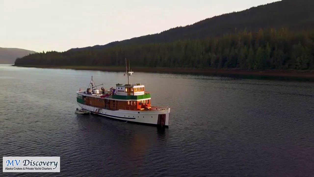 A Classic Yacht - MV Discovery
