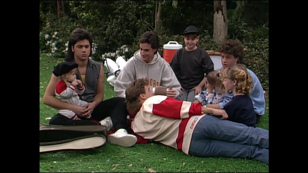 Full House - Tanner family football game