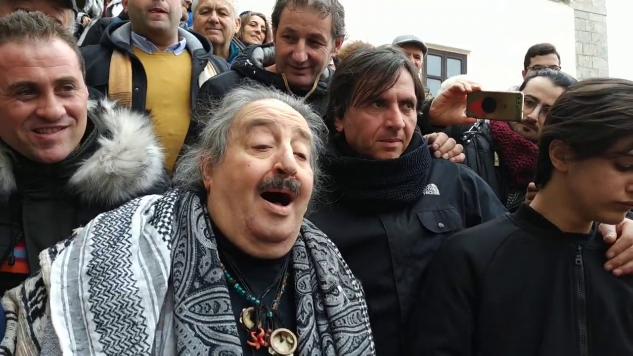 Tammurriata a Mamma schiavona Marcello Colasurdo alla Candelora 2020