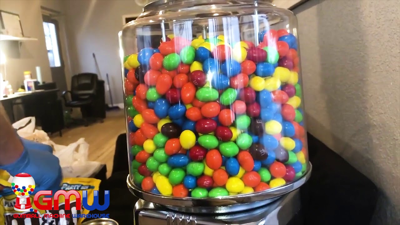 HOW TO FILL A CANDY MACHINE (Rhino Classic)