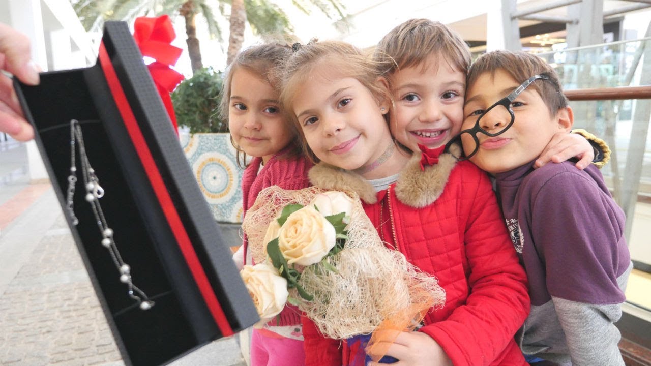 Fındık Ailesi. Mikail Elis'in doğum gününü unutmuş