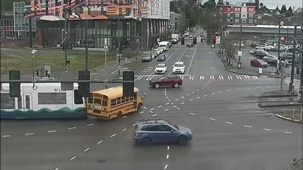 Crashes caught on Seattle traffic cameras #12!