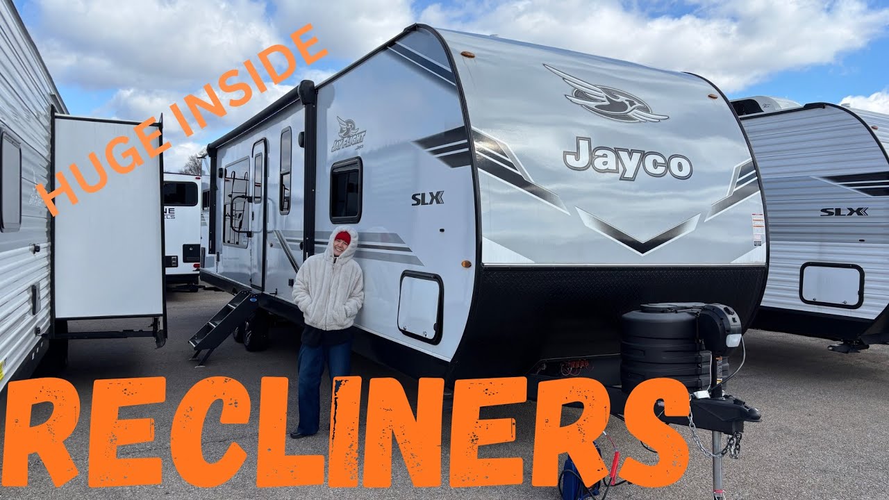 ЭТО МОЖЕТ БЫТЬ МОДЕЛЬ ДЛЯ ПАРКИНГА! Jayco Jay Flight SLX 290RKS 2026 года выпуска.