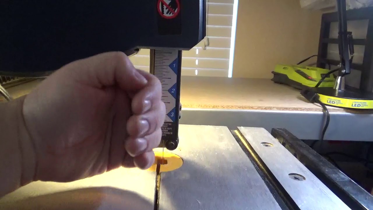 REVISITING THE RYOBI TABLE TOP BAND SAW ..........