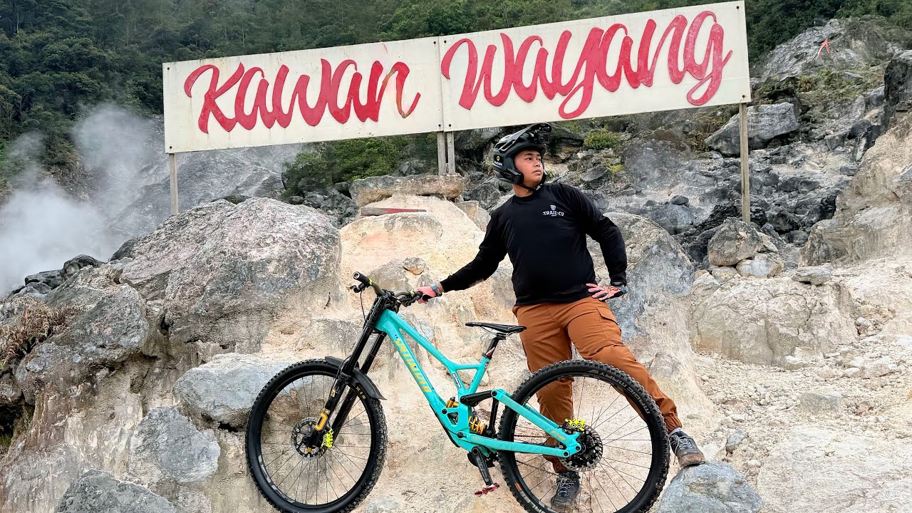 Highlights Trek Kawah Wayang full speed pakai sepeda Downhill | Mountain Bike 