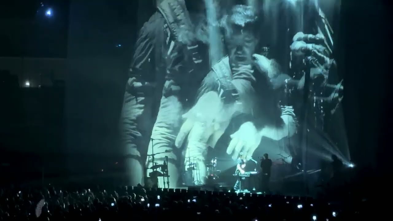 NINE INCH NAILS: Peel It Back Tour 2026 — “March of the Pigs” (Dallas)