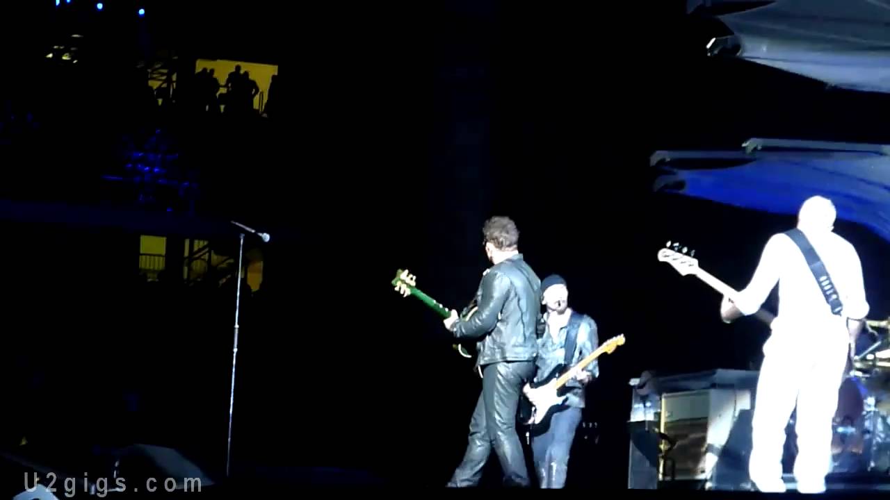 U2 Brussels 2010-09-23 Bad - u2gigs.com
