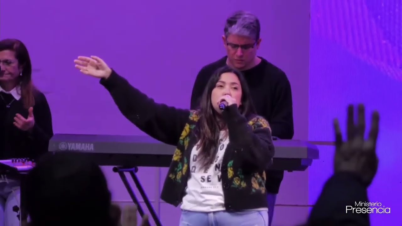 Dios el mas grande/ Maravillado estoy - Presencia Música