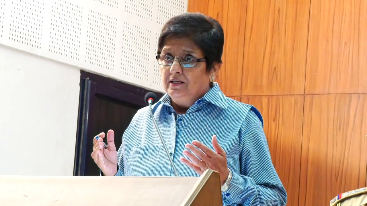 Inculcate values in students: Dr. Kiran Bedi