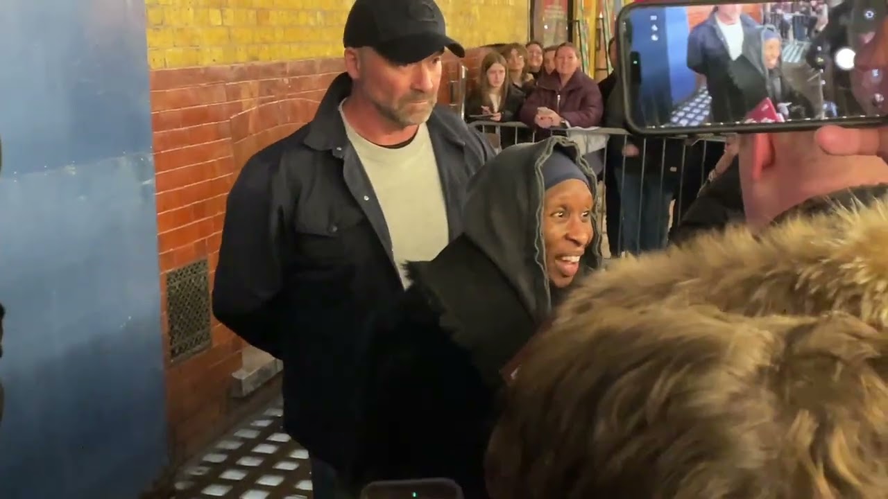 Cynthia Erivo in Dracula final preview bows + stage door