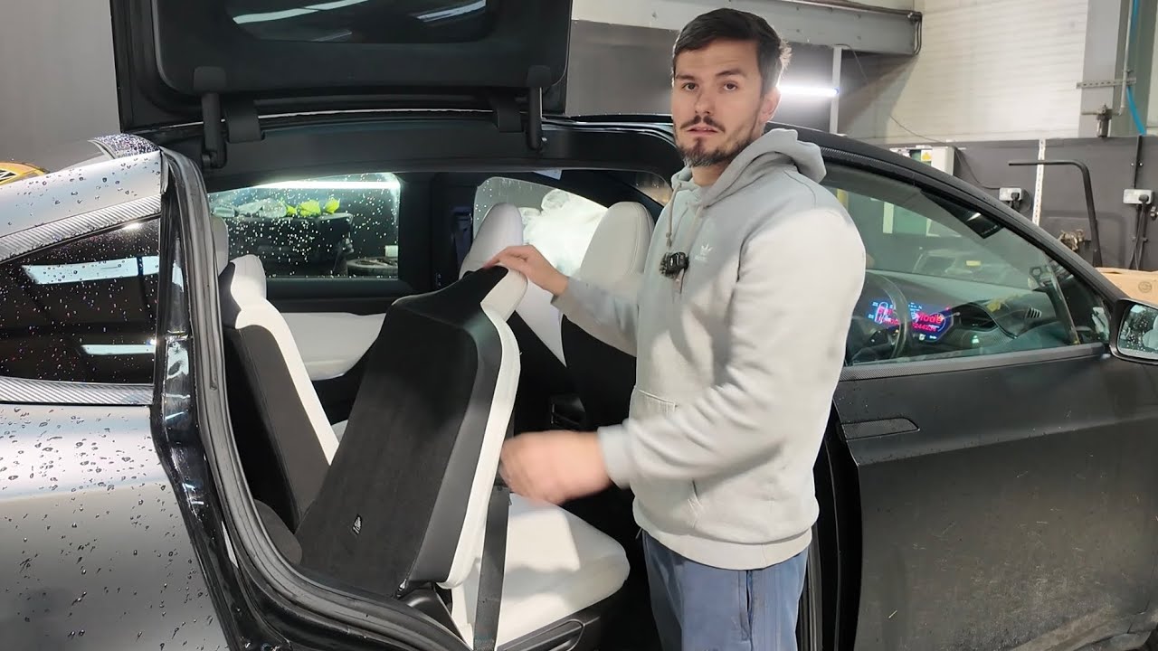 How to repair broken middle row easy entry slider on a 7 seat Tesla Model X! 