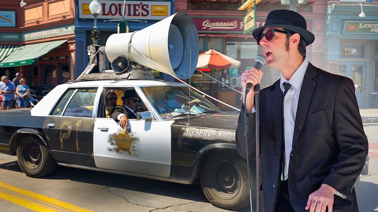 The Blues Brothers Take Over Universal Studios! Live Street Show & Crowd Energy