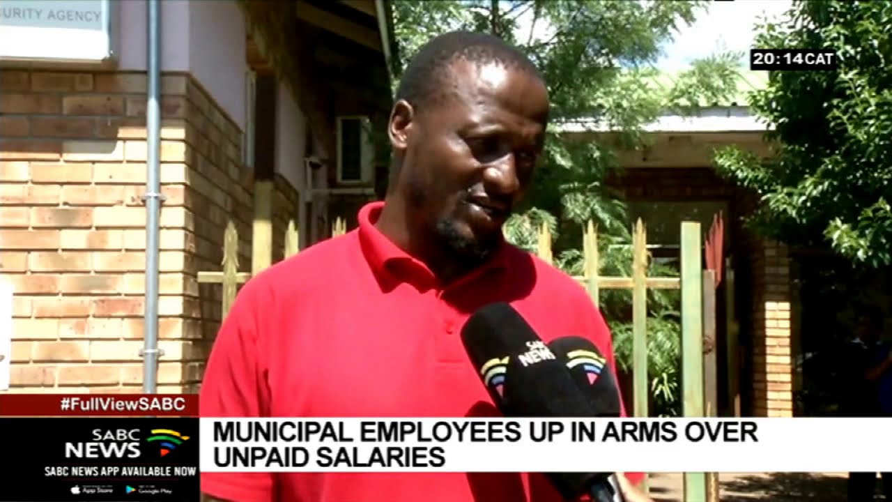 Kgetlengrivier Municipality employees furious over December salaries