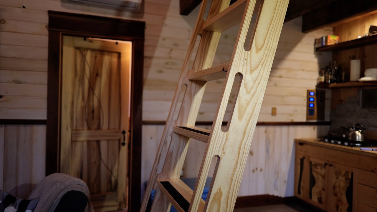 How to Build a Loft Ladder With Home Center Lumber
