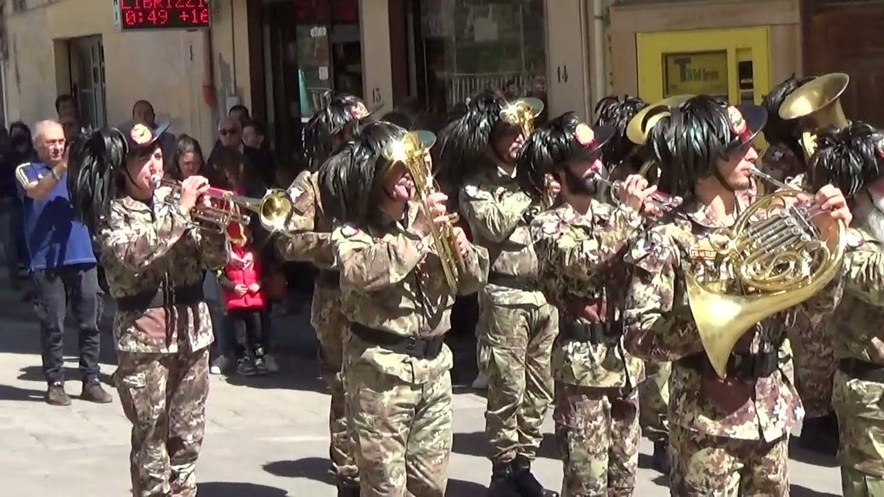 25 APRILE 2022 FESTA DELLA LIBERAZIONE DEPOSIZIONE CORONA DI FIORI IN ONORE AI CADUTI