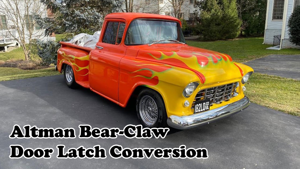 Установка замка Altman Bear Claw Latch на пикап Chevrolet 1956 года.