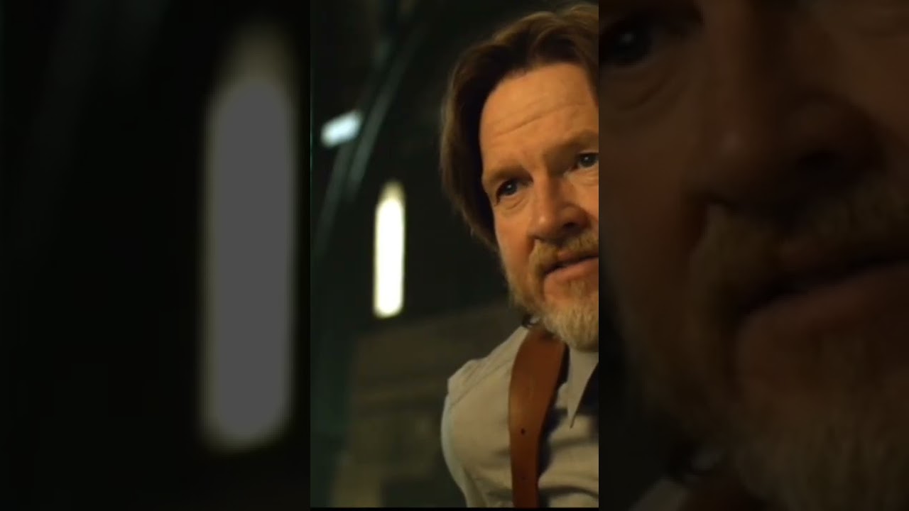 Gordon is a zoom and enhance magician! #gotham #batman #jamesgordon #zoomandenhance