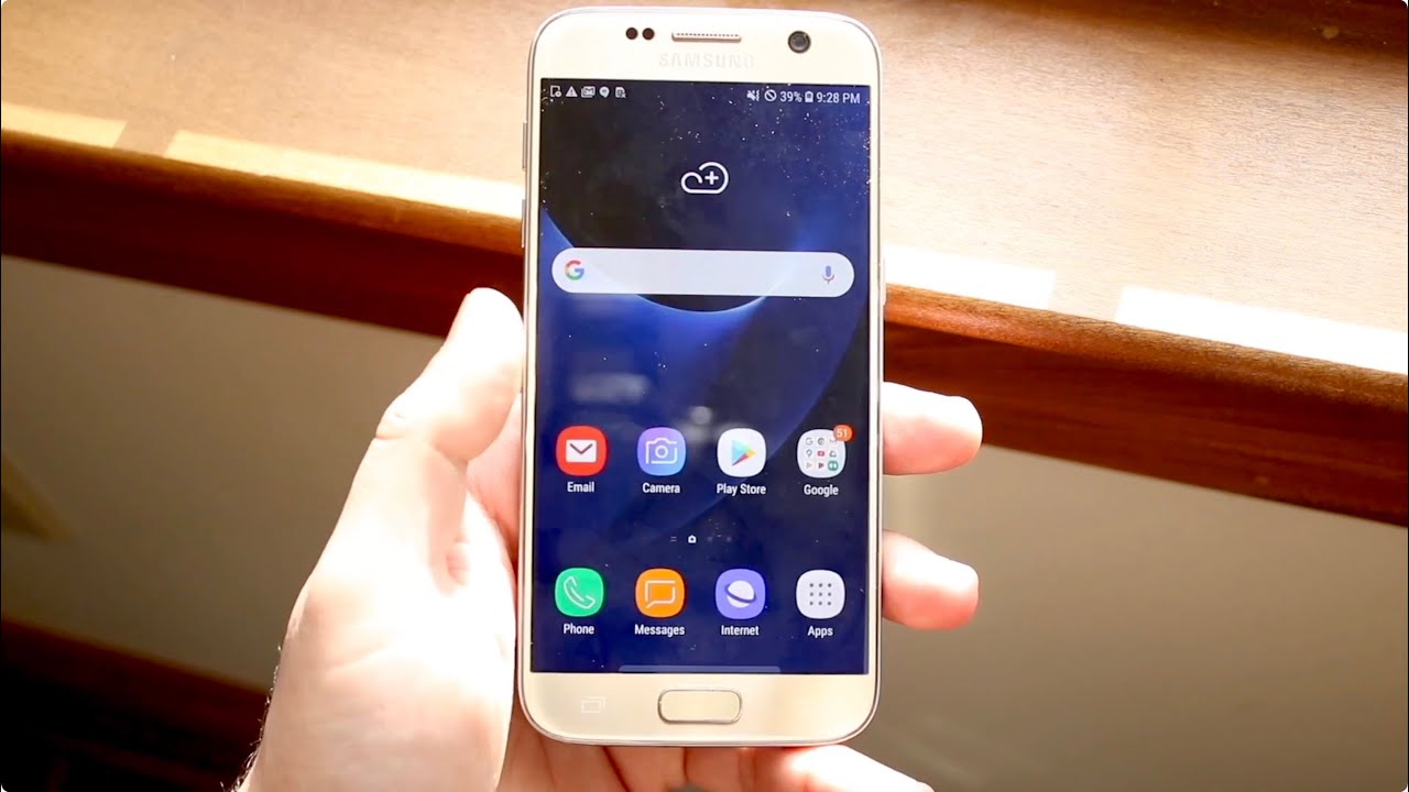 Samsung Galaxy S7 In 2025! (Still Worth It?) (Review)