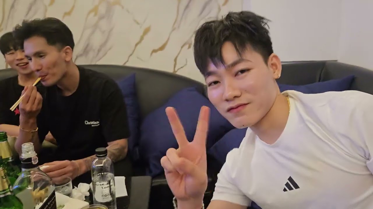 게이 #먹방 #레즈 #댄스 #방콕 #gay #부산 #hostbar #퀄리티 #범일동 #효다라 #김유한 #태국 #태국여행 #중빠 #핔 #호빠 #게이 #여행 #트랜스잰더 #근육