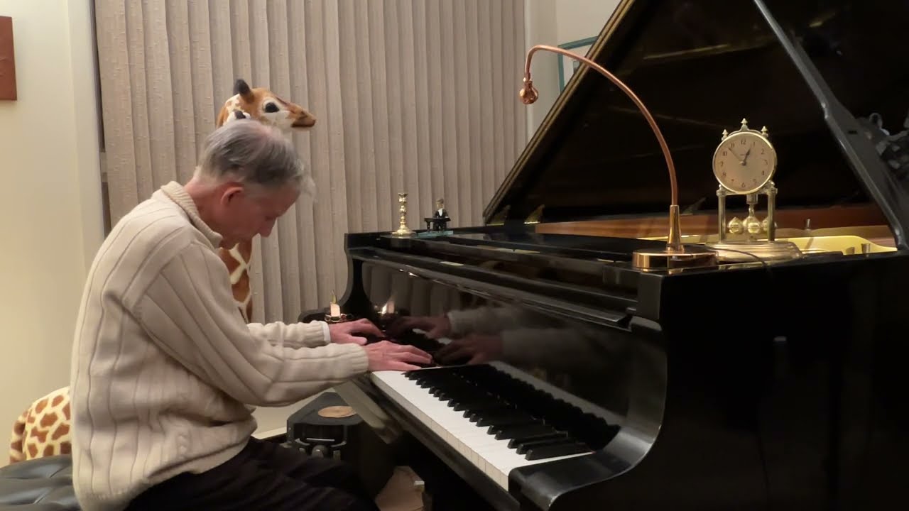 To honour Schubert’s birthday January 31 1797 one of his most loved melodies🤎🙏🌾🌹Pianist Brian King