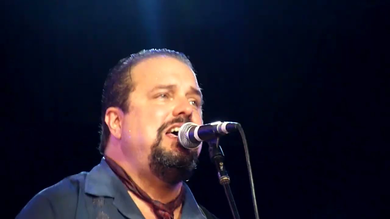 One More Angel / Guantanamera - Raul Malo - Bluesfest, Byron Bay - Australia - 22nd April 2011
