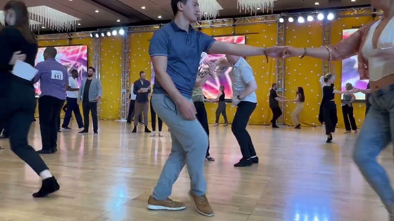 City of Angels - 2022 - JnJ - Novice - Semis - Song 1/3 (WCS)