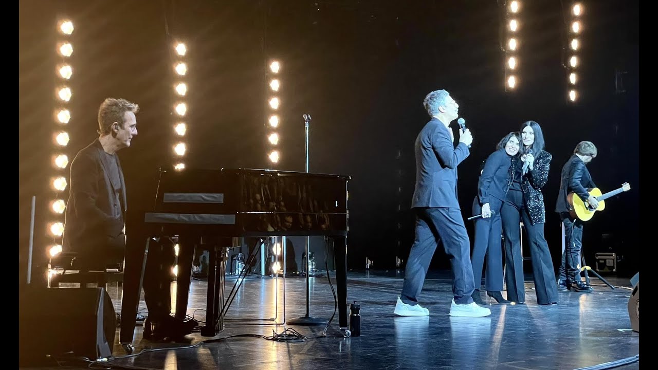 Giorgia, Fiorello e Laura Pausini - Il mio canto libero (live a Roma, 28/01/2023)