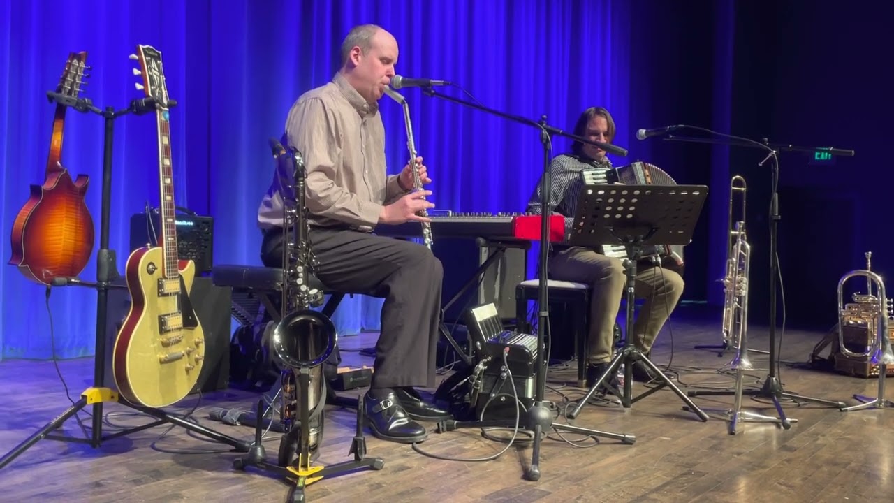 Besame Mucho - Rory Hoffman (harmonica, flute) & Alex Meixner (accordion)