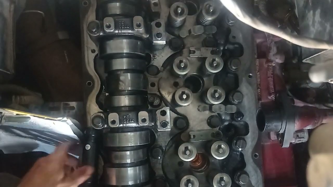 🔴Instalación de manguitos de inyectores o  camisillas Motor Mp8 Mack.