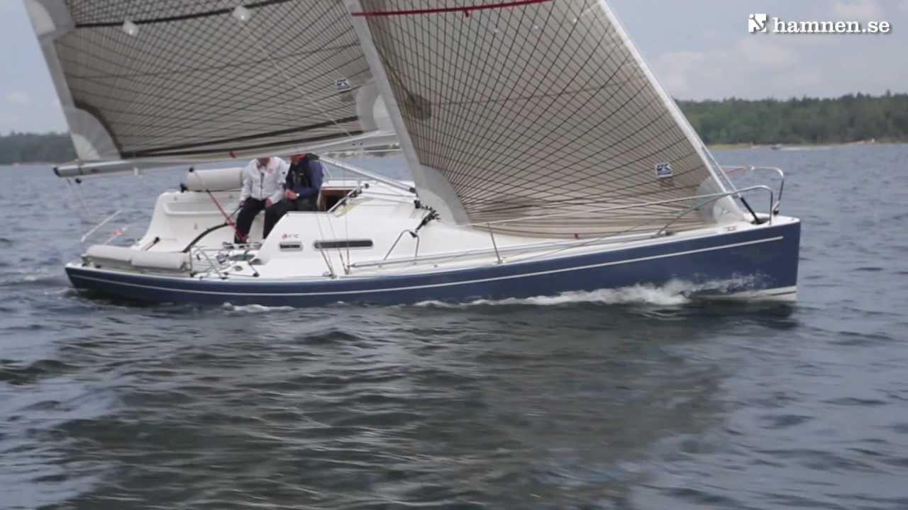 Tarac 33 sailyacht tested by Starboatlegend
