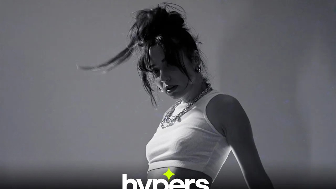 Zeynep Bastık - Defalarca (Official Lyrics Video)