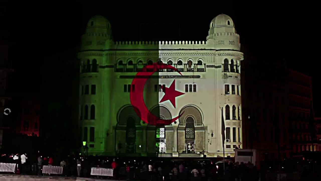 Projection monumentale en Mapping 3D La Grande Poste d'Alger