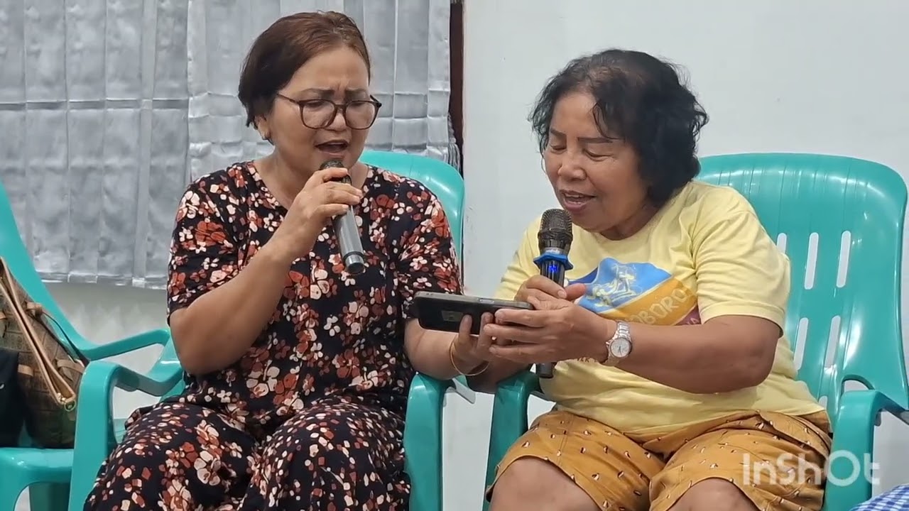 Lagu nostalgia dihibur oleh namar ito Rajagukguk dohot br. Rajagukguk.