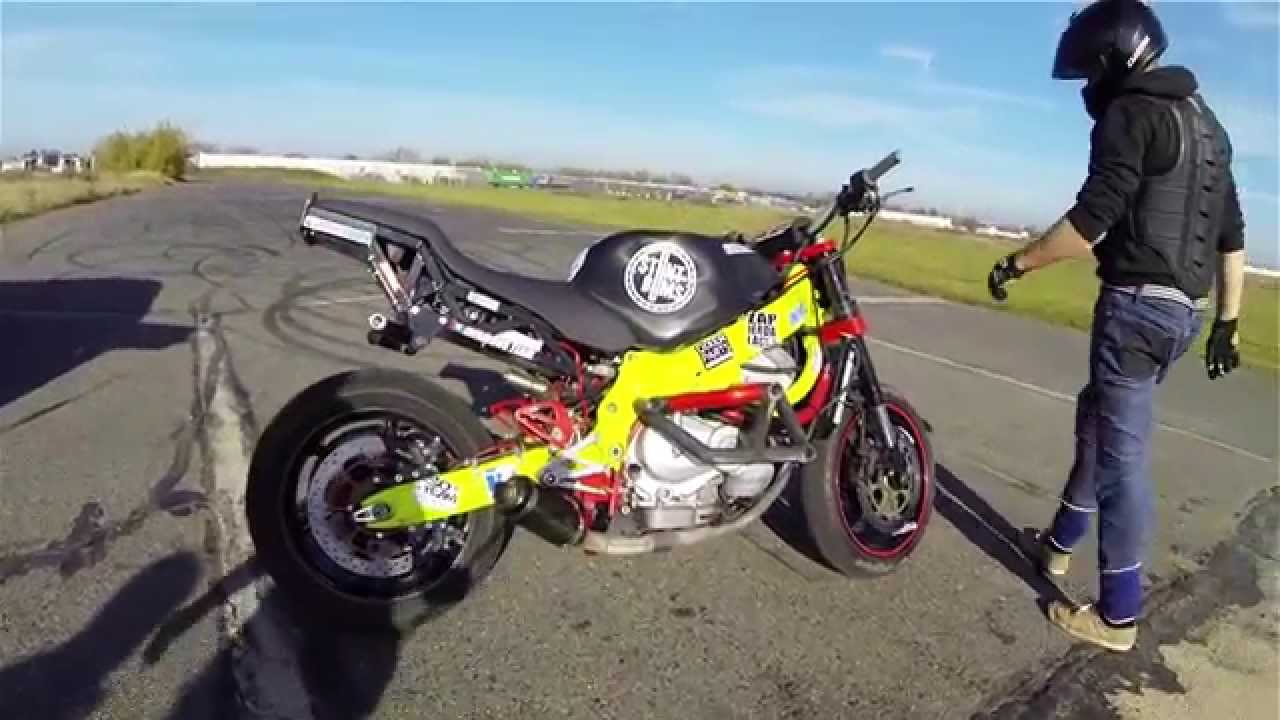 Stunt Moto Honda CBR 600 Lotnisko Legnica , 4team