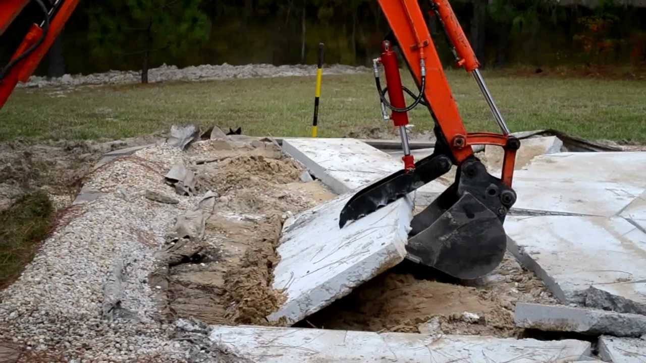USA Attachments Mini-Excavator Thumb