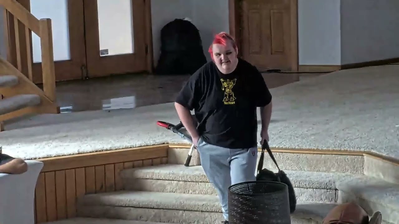 Chris (Airsoftfatty) enters the house (Fishtank Season 3 Clip) #fishtank