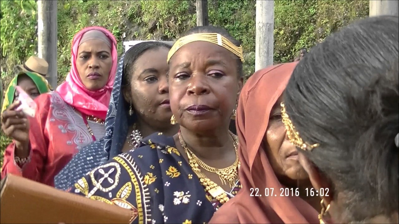 Toirab femmes Charane et Leila 2016