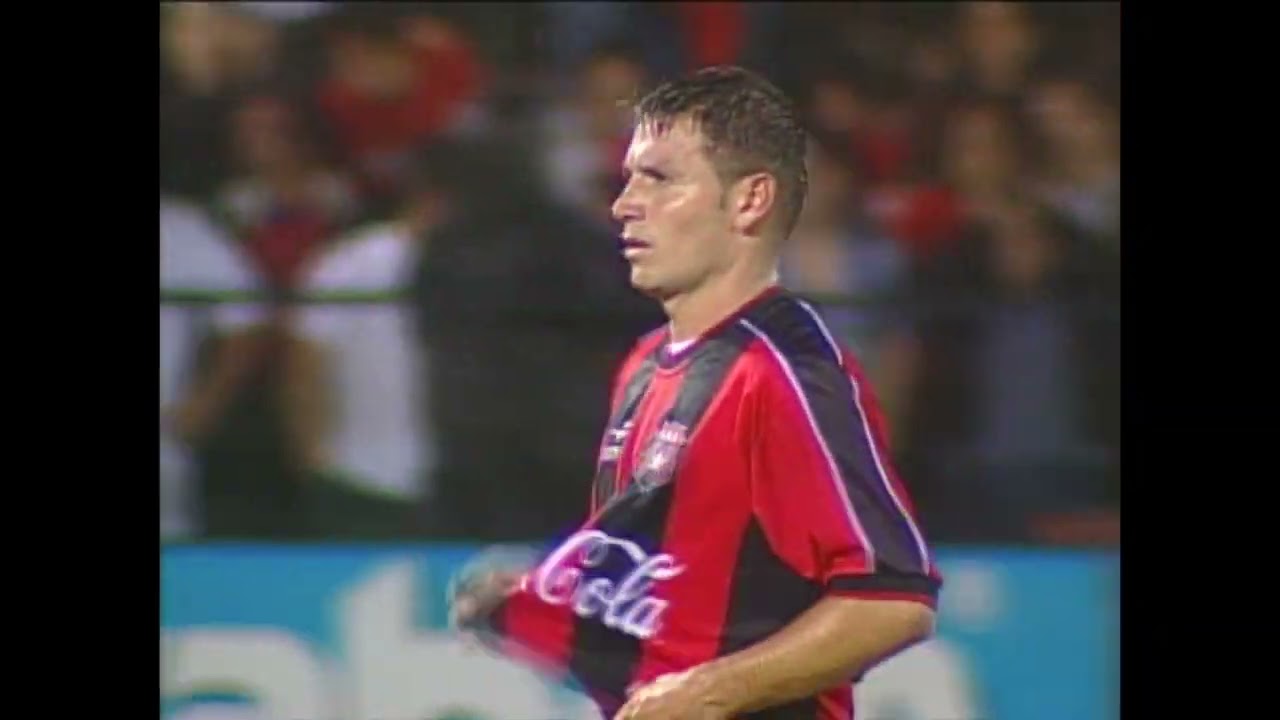 LDA 4 - 0 Santos · TRICAMPEONES 01-02