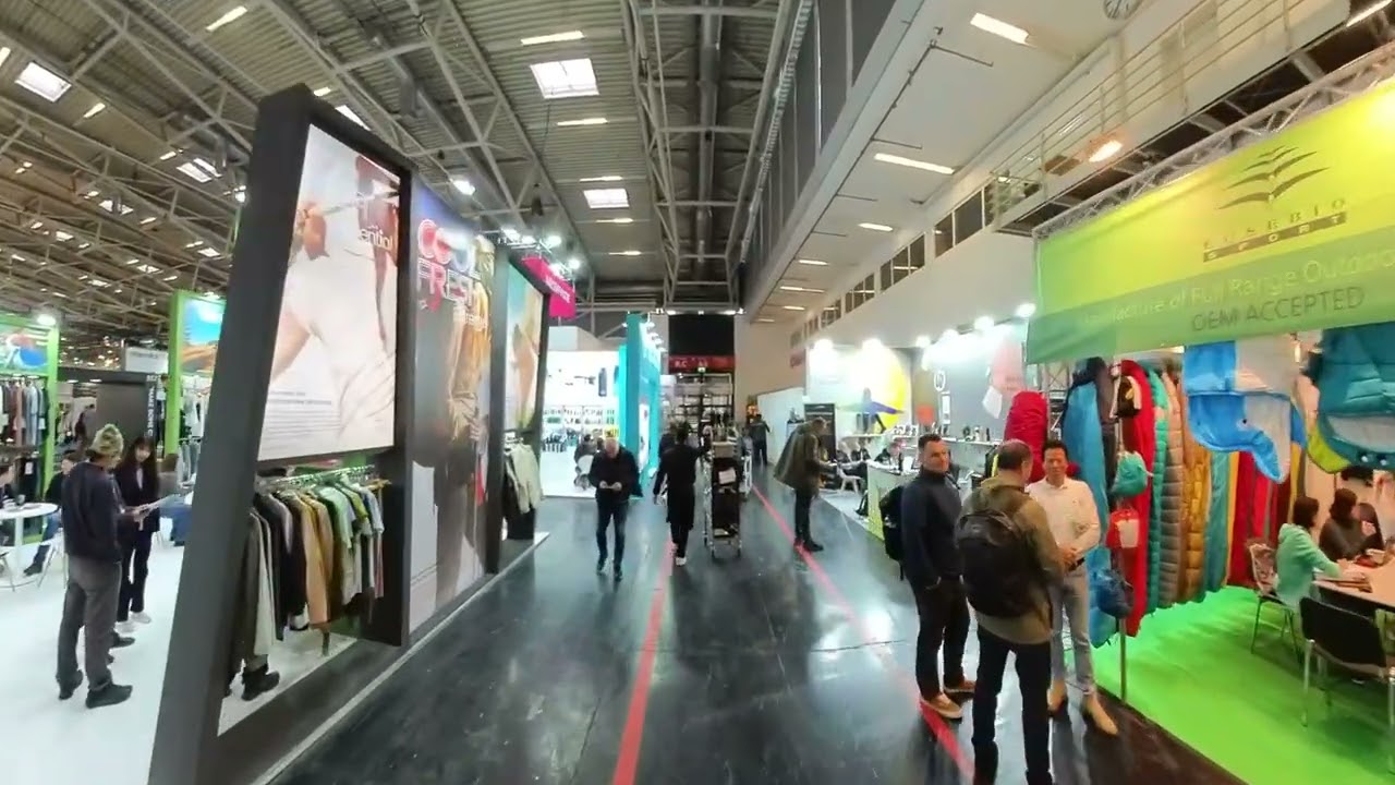 ISPO - trade fair walk through 02