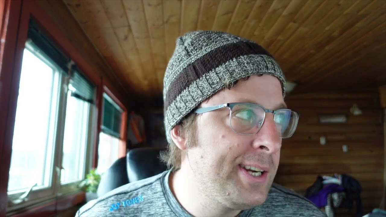 Gum Chewing and Whispering about my job and other things. ASMR
