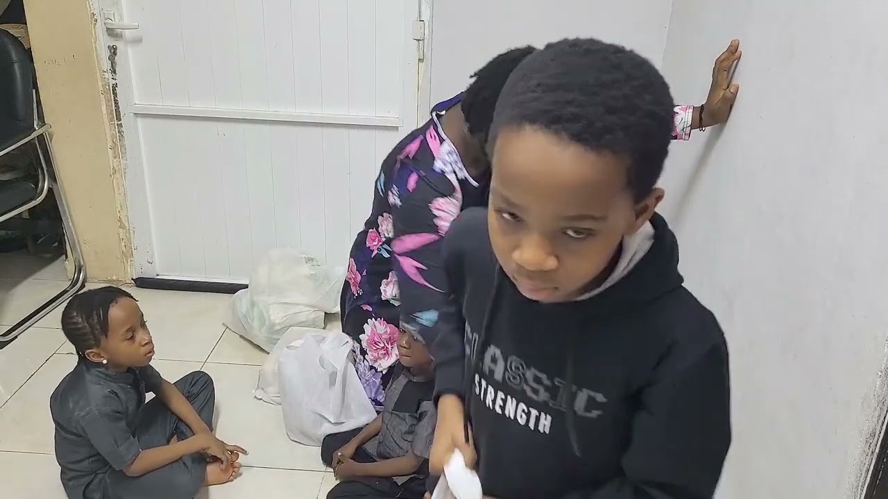 They Learn very fast🤗 The kids Helping with Unpacking and Arrangement of groceries 