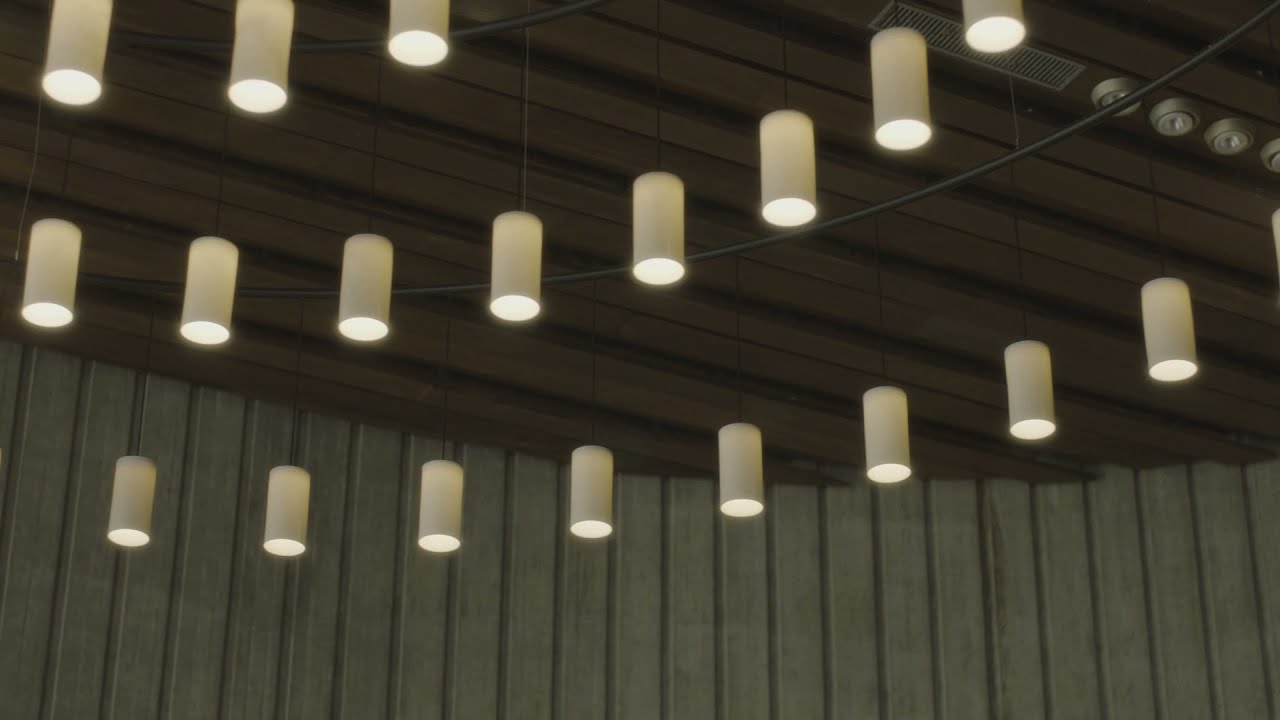 Porcelain and light
