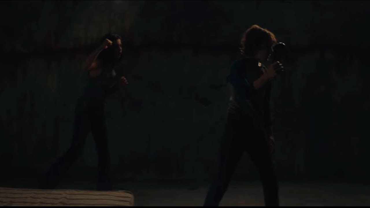 Robin and Finney phone call (The Black Phone)