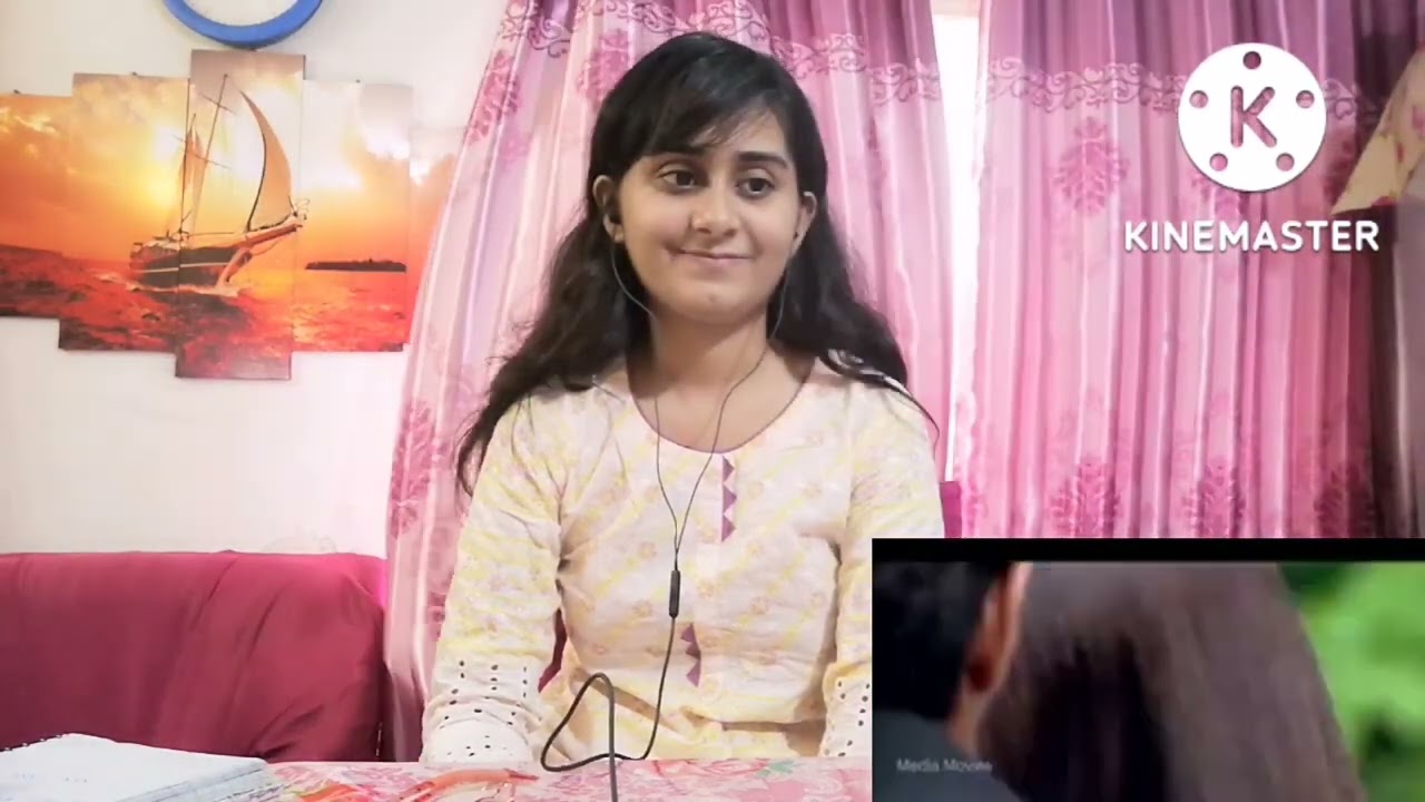 Thalapathy Vijay Video Song Reaction | Azagoori Poothavale Song | Jyothika | Naush Reaction room |