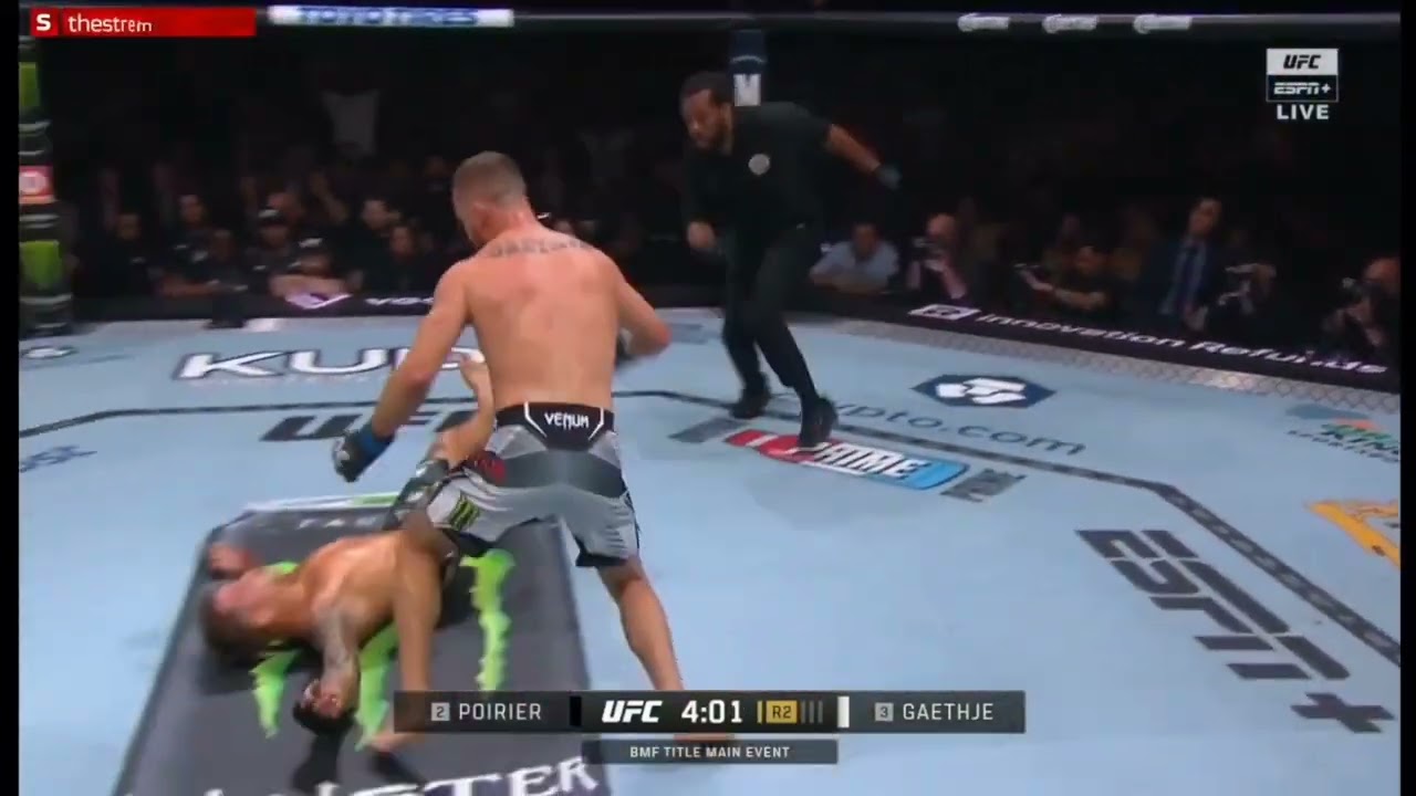 Gaethje knockedout  Poirier 😭 