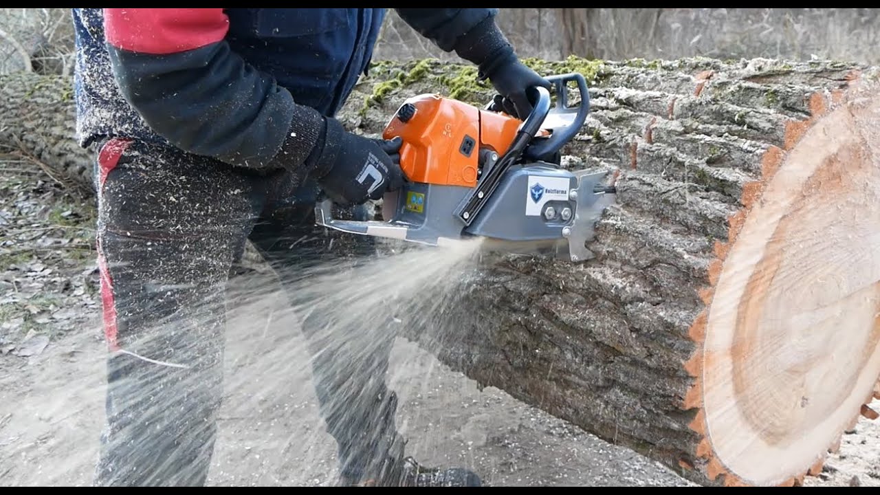 Chainsaw Holzfforma G660 ( Stihl MS 660 ) 92cm³ 5.2 kW Cutting a Big Tree 110cm Logs #chainsawman