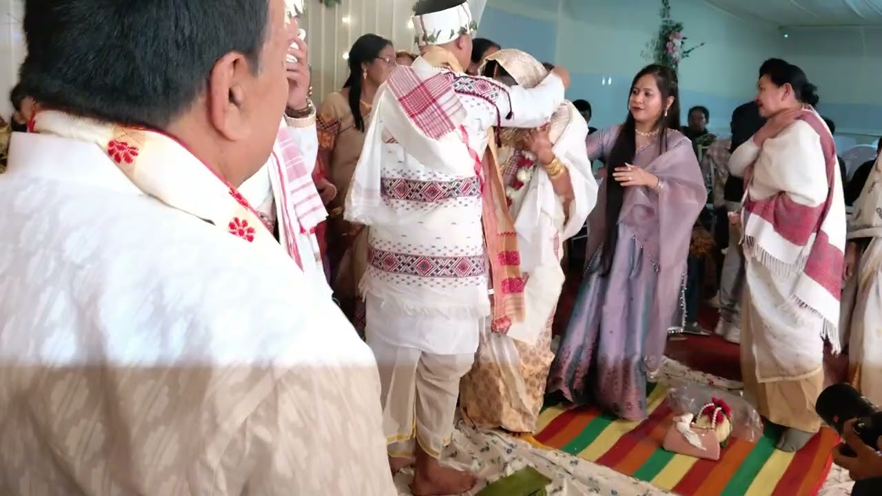 আহোম আৰু মিচিং সংমিশ্রণ বিয়াহ