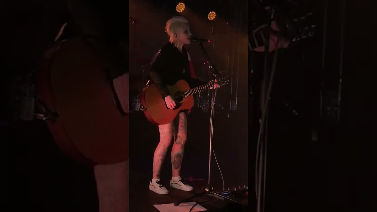 The Rasmus &ndash; October & April (with Emppu Suhonen) (acoustic) (live in Krak&oacute;w 13.10.2022)
