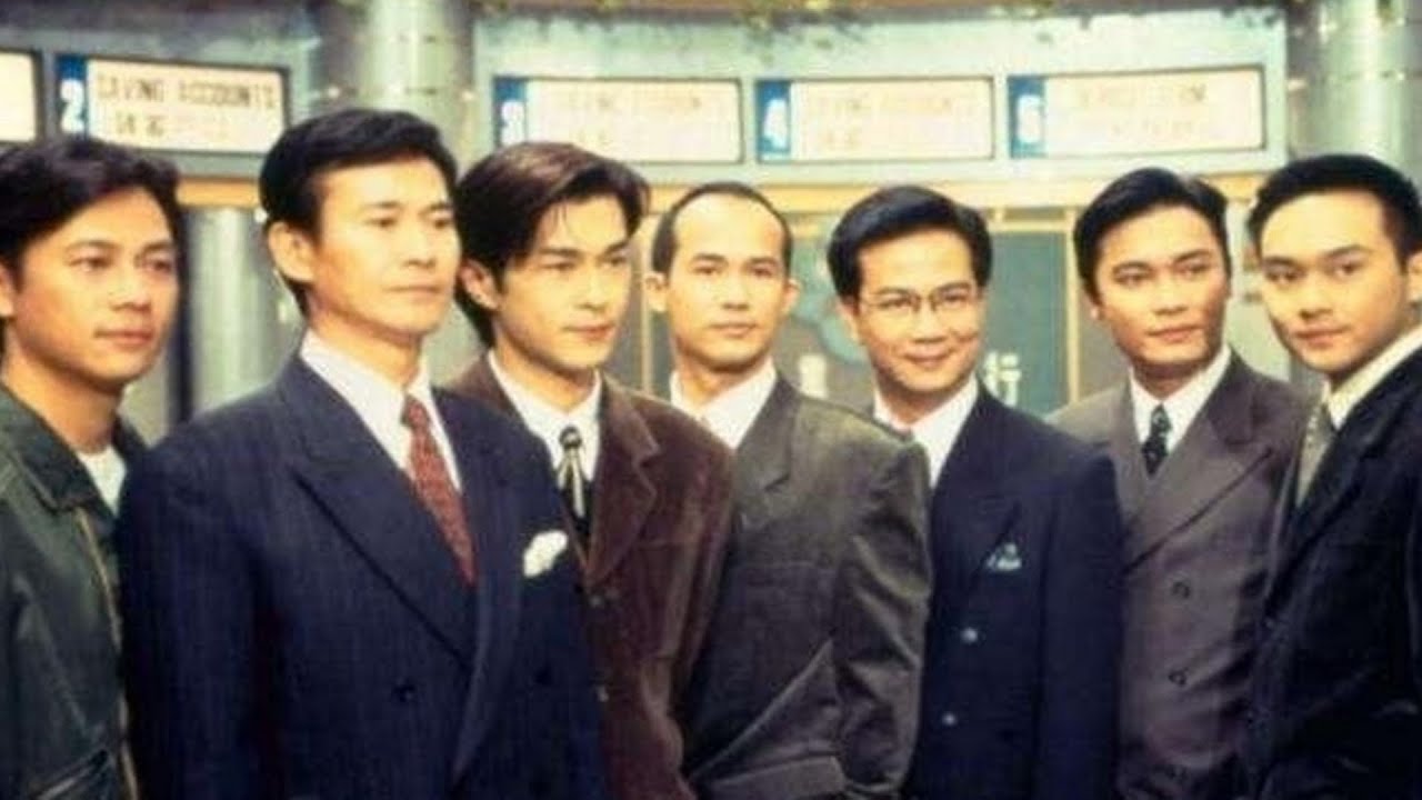 鄭少秋 從不放棄【TVB 劇集《天地男兒》 主題曲 1996】【作詞：潘偉源】【作曲：徐嘉良】【歌詞同步】【一絲絲記憶勾起了一串串滋味】【它不少也不會多分享了重聚跟別離】【一張張照片框起了一個個天地】