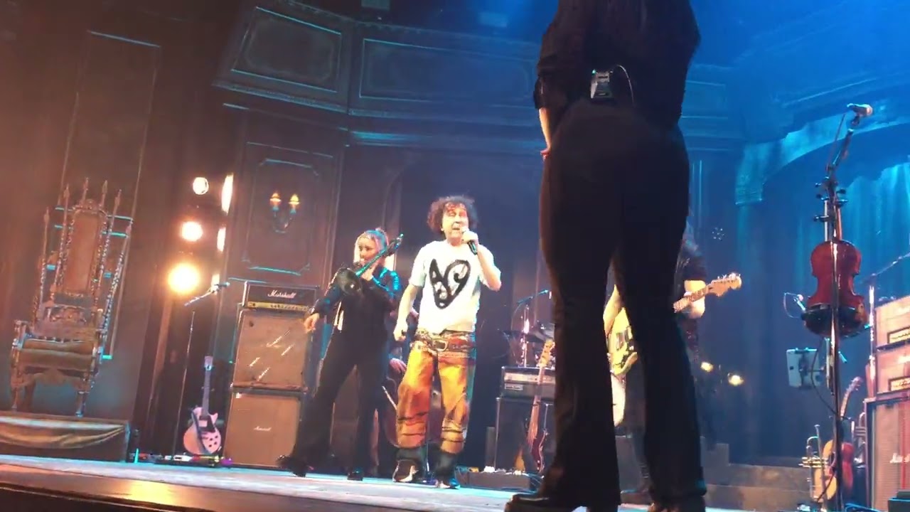 Magnus Uggla live Göta Lejon 2025 2